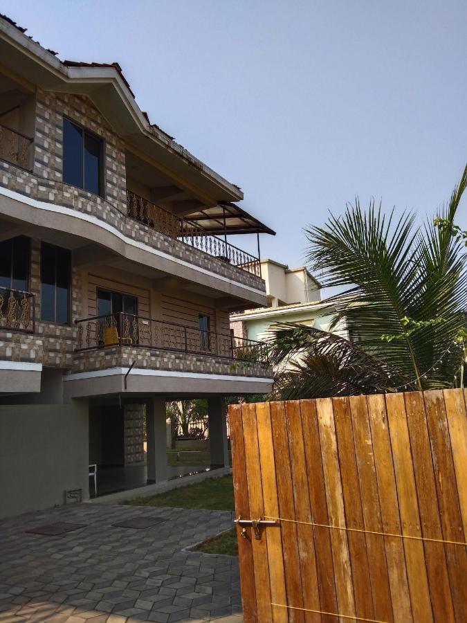 Neville'S Villa - Pet Friendly With Pool Alībāg Exterior photo