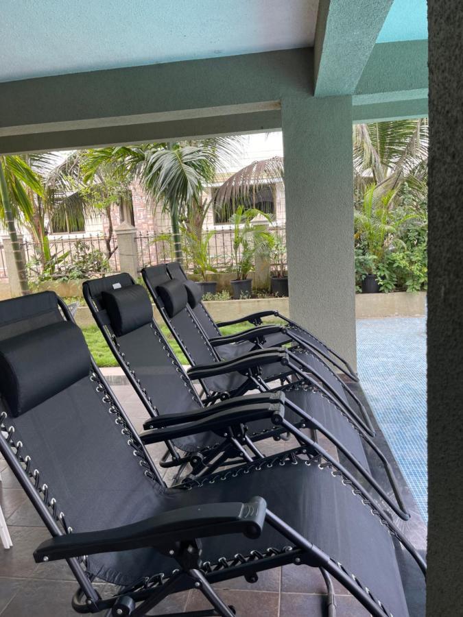 Neville'S Villa - Pet Friendly With Pool Alībāg Exterior photo