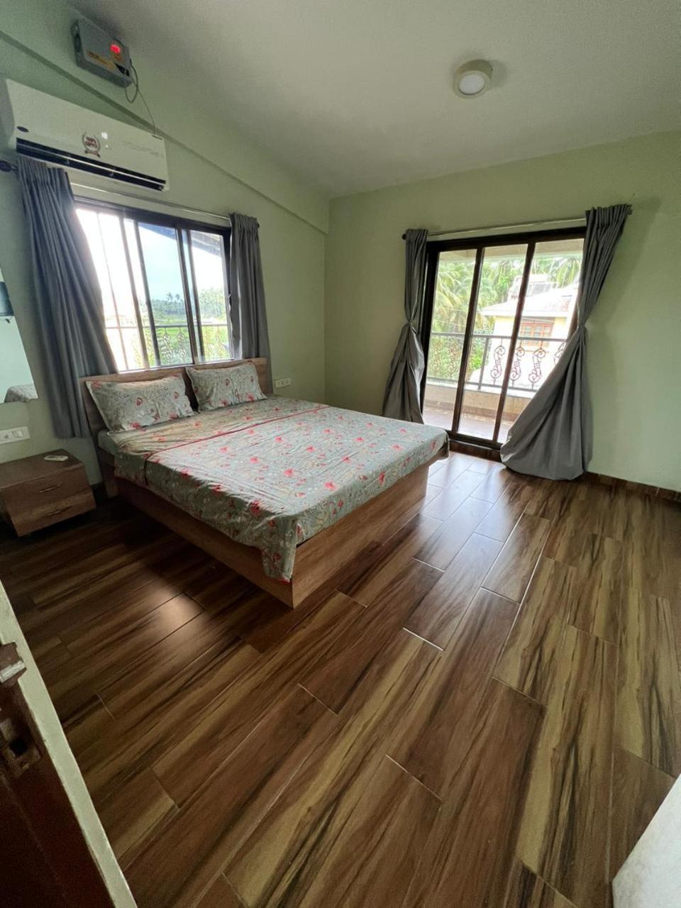 Neville'S Villa - Pet Friendly With Pool Alībāg Exterior photo